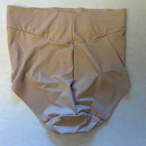 TC High-Waisted Shape-wear Firm Control in Nude Sz-M.  Y2 - Picture 4 of 12